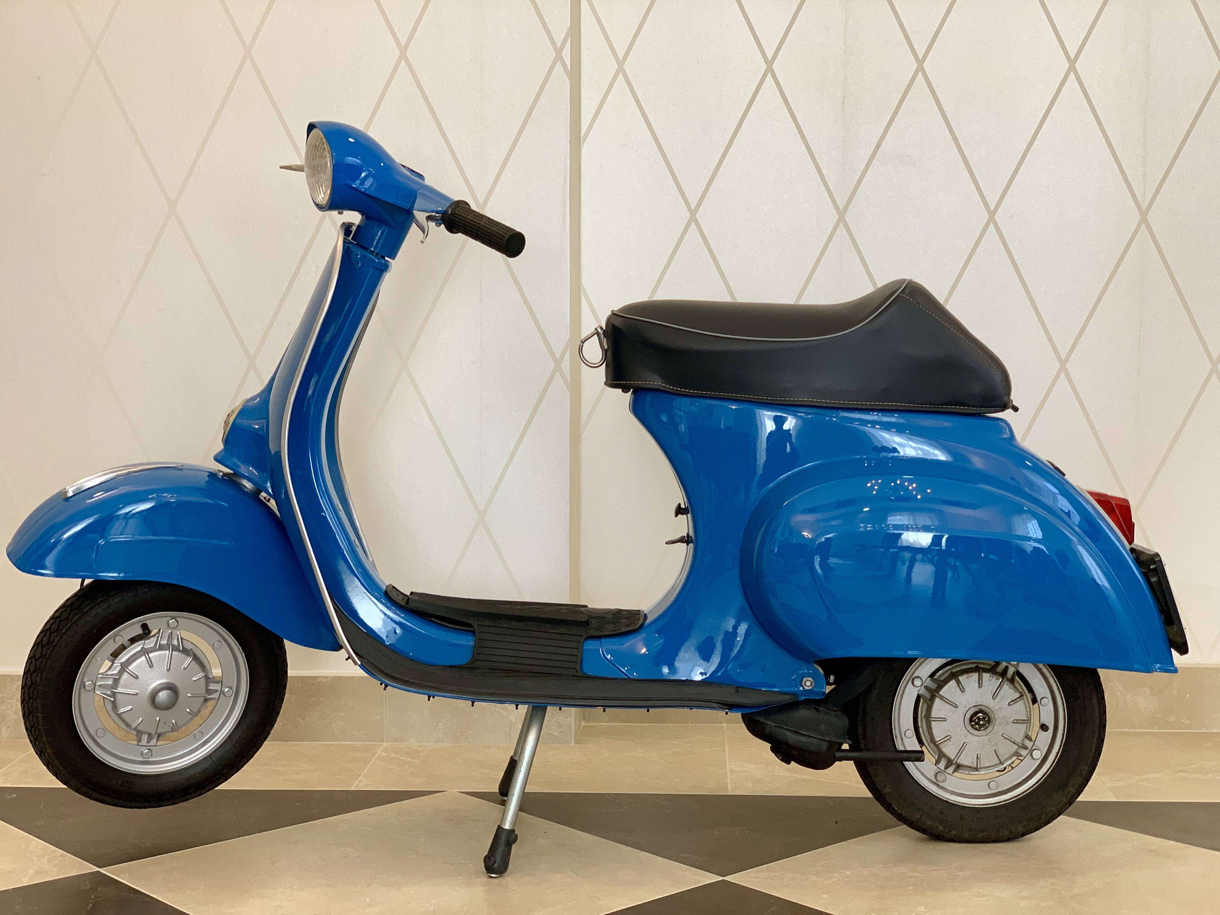 Vespa 50 r 1976 Vintage Experience Vespa 50 r 1976 Vintage Experience